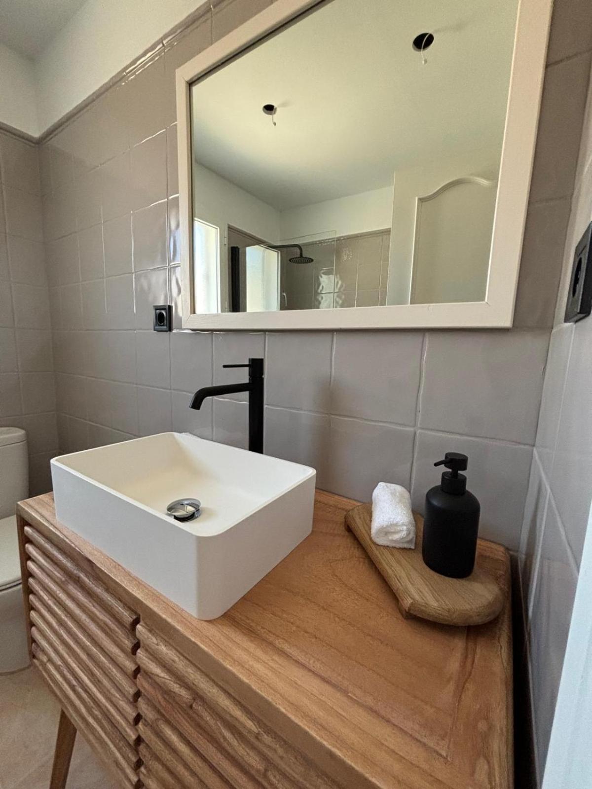 Apartamentos Ses Veles กาลายองกา ห้อง รูปภาพ