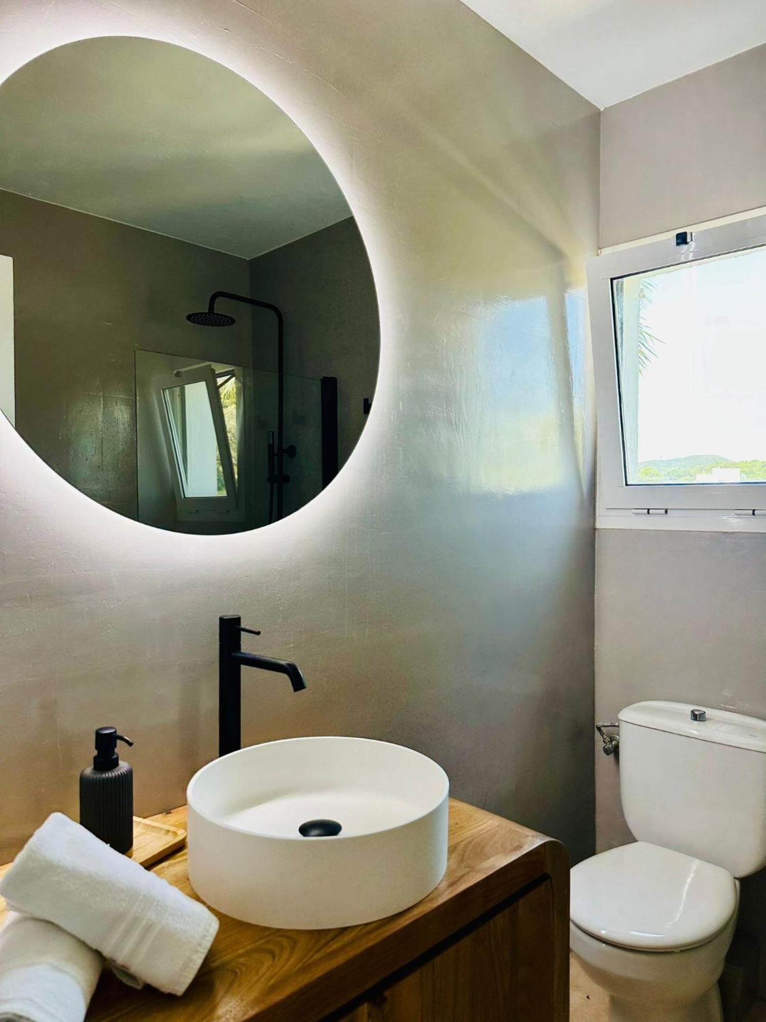 Apartamentos Ses Veles กาลายองกา ภายนอก รูปภาพ